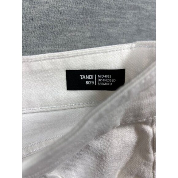 Buffalo‎ David Bitton Womens White Distressed Mid Rise Bermuda Jean Shorts 8/29 - Picture 3 of 8